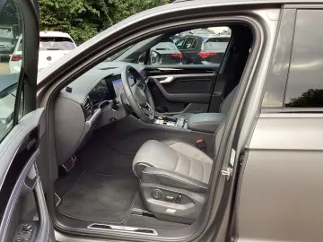 Volkswagen Touareg 3.0TDI R-Line 286CP R-LINE 2024