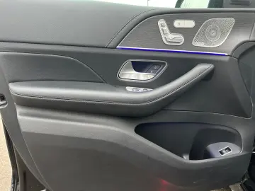 MERCEDES-BENZ GLE 300 d 4M AMG