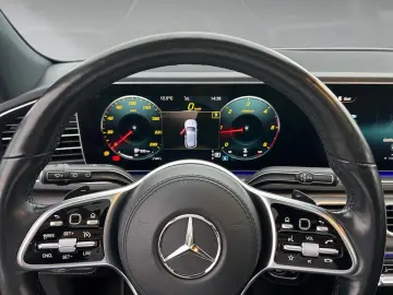 MERCEDES-BENZ GLE 300 d 4M AMG