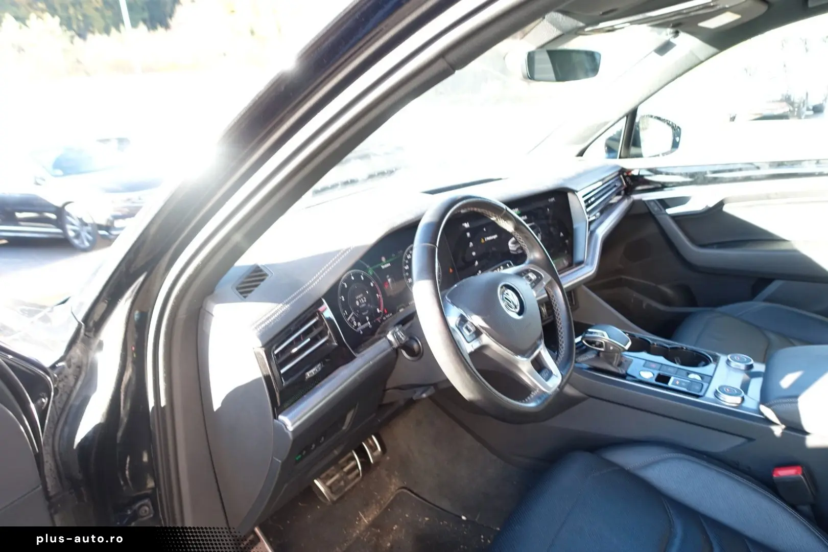 VW Touareg R-Line 4Motion  MEGAVOLL EXP.29990