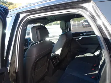 VW Touareg R-Line 4Motion  MEGAVOLL EXP.29990