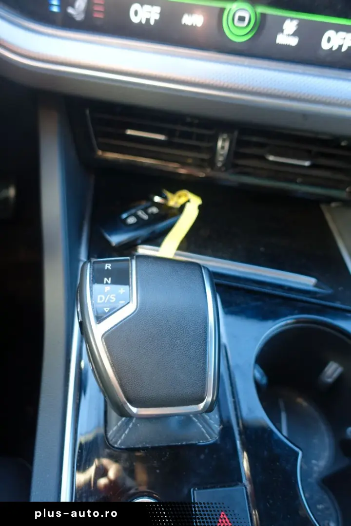 VW Touareg R-Line 4Motion  MEGAVOLL EXP.29990