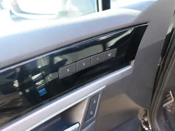 VW Touareg R-Line 4Motion  MEGAVOLL EXP.29990