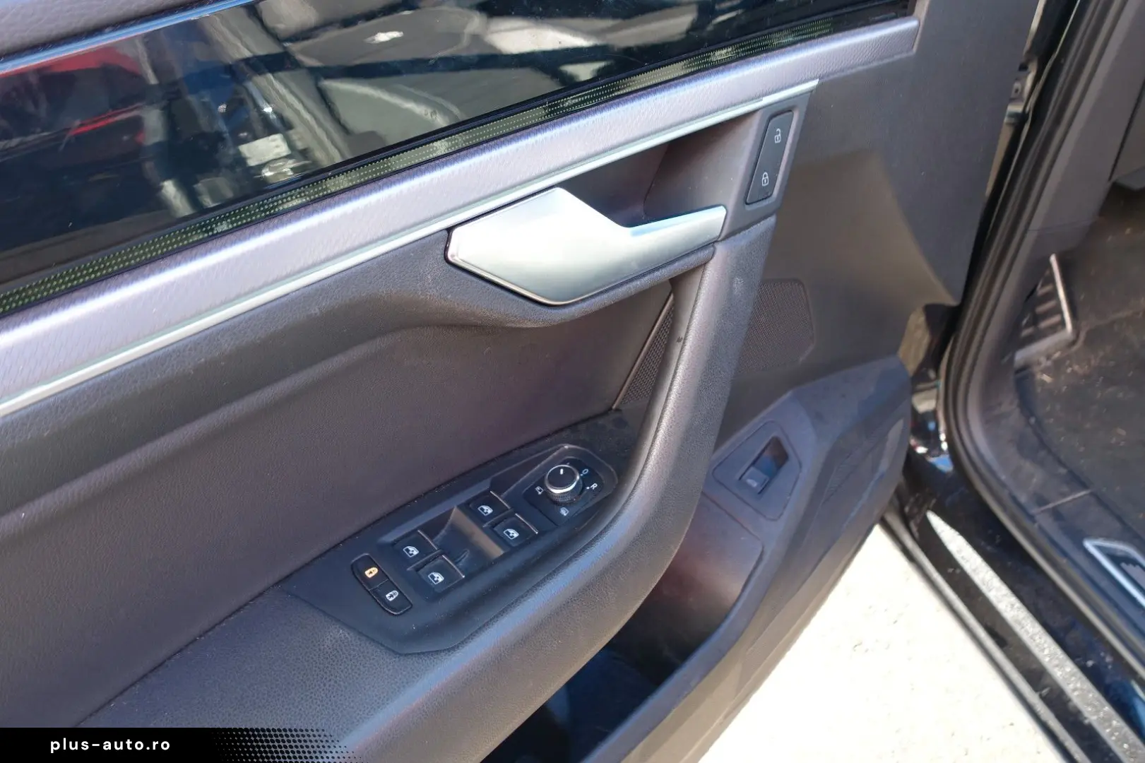 VW Touareg R-Line 4Motion  MEGAVOLL EXP.29990