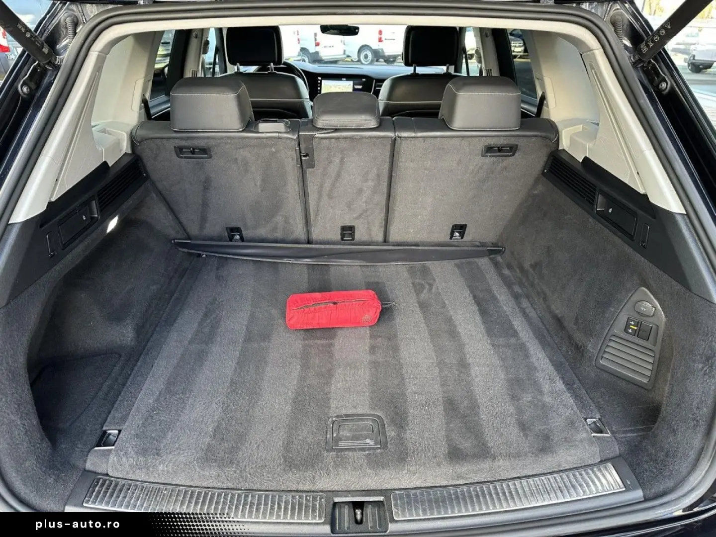 VW Touareg 3.0 TSI Elegance 4M eHybrid Matrix 20 AL