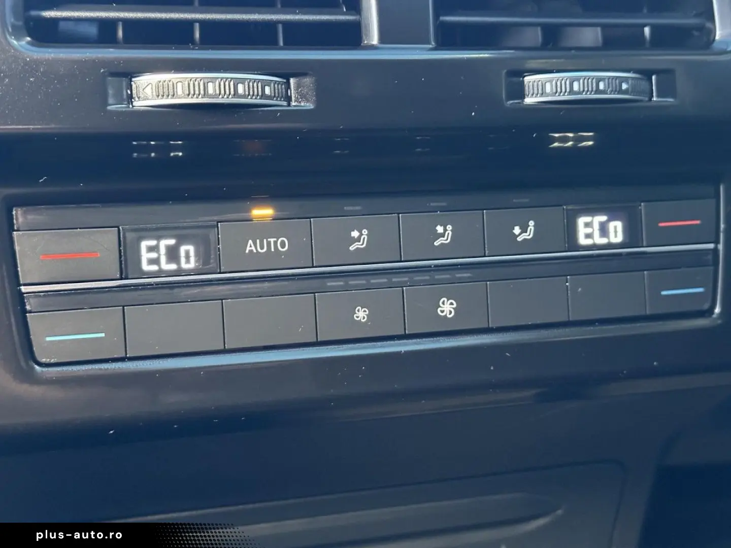 VW Touareg 3.0 TSI Elegance 4M eHybrid Matrix 20 AL