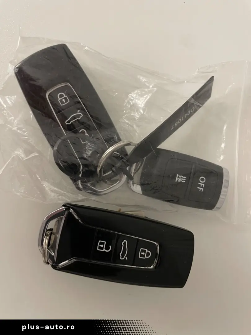 VW Touareg 3.0 V6 TDI R-line 4MOT ACC PANO LED AHK