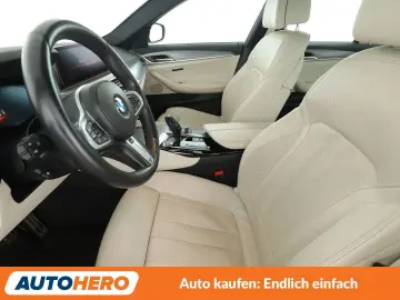 BMW 5er 540i xDrive M Sport Aut. NAVI HUD LED ACC