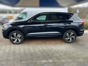 VW Touareg R-Line 4Motion V6 LED Kam Navi uvm.