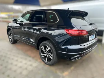 VW Touareg R-Line 4Motion V6 LED Kam Navi uvm.