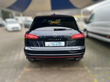 VW Touareg R-Line 4Motion V6 LED Kam Navi uvm.
