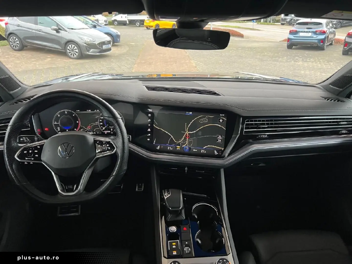 VW Touareg R-Line 4Motion V6 LED Kam Navi uvm.