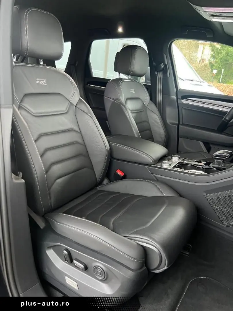 VW Touareg R-Line 4Motion V6 LED Kam Navi uvm.