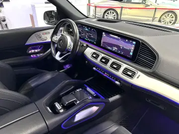 MERCEDES-BENZ GLE 450 4M AMG PANO BURMESTER
