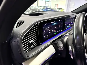 MERCEDES-BENZ GLE 450 4M AMG PANO BURMESTER