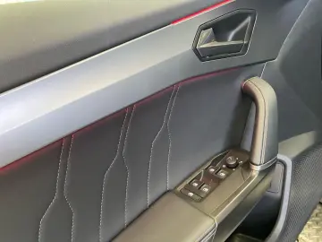 CUPRA Formentor 2.0 TDI 4Dr DSG  LED ACC el Heck RCam