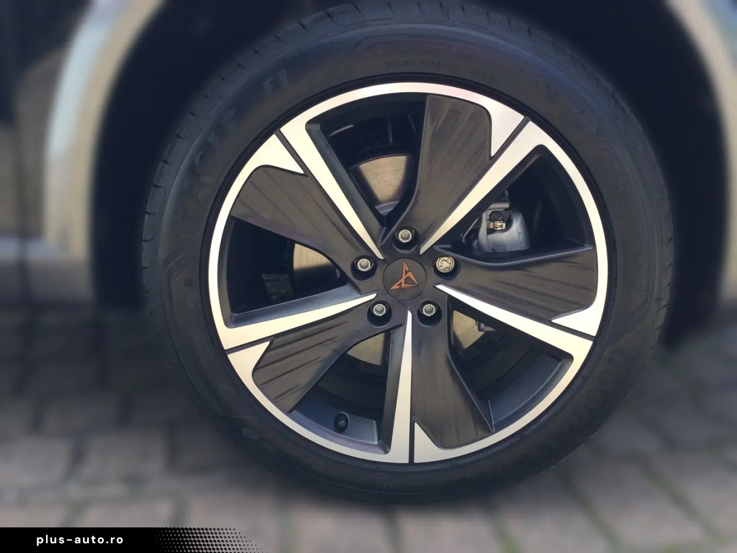 CUPRA Formentor 2.0 TDI 4Drive DSG ACC AUT LED Navi LM