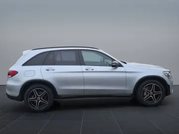 MERCEDES-BENZ GLC 300d AMG Line 4Matic