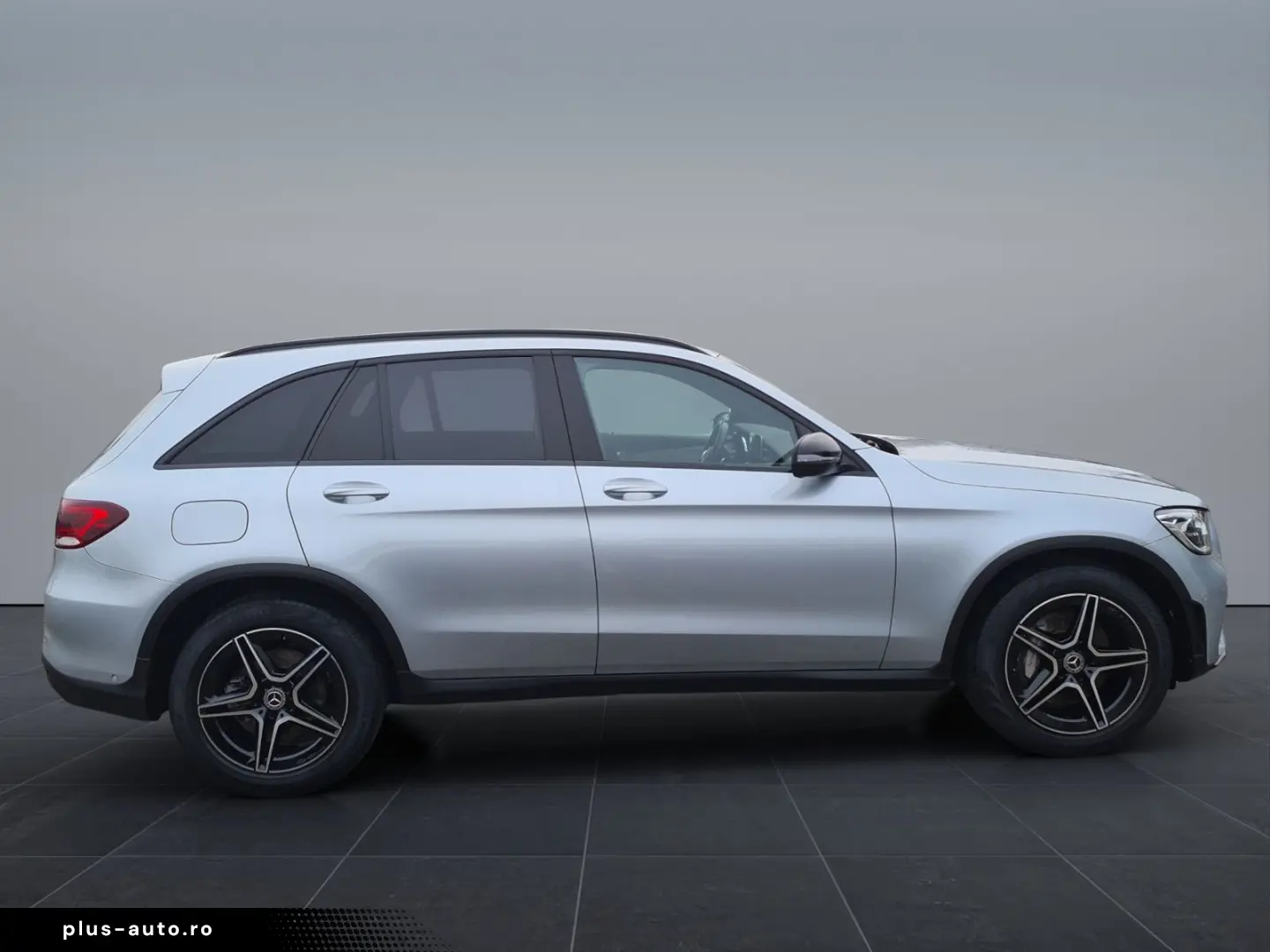 MERCEDES-BENZ GLC 300d AMG Line 4Matic