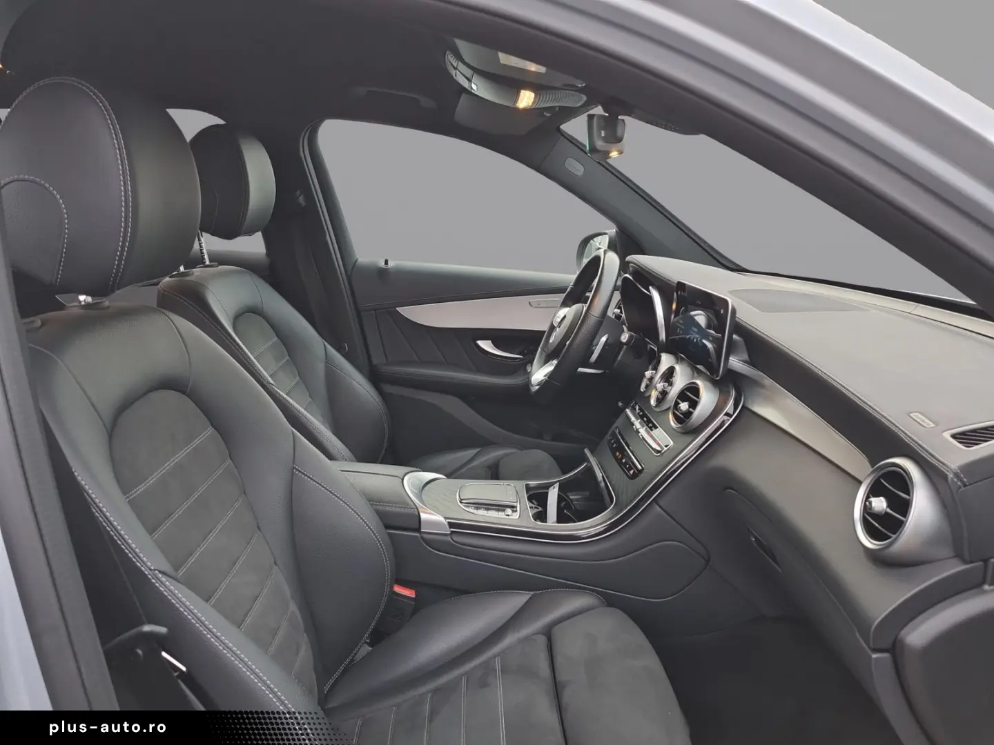 MERCEDES-BENZ GLC 300d AMG Line 4Matic