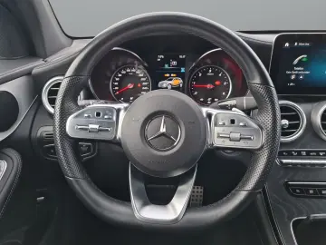 MERCEDES-BENZ GLC 300d AMG Line 4Matic