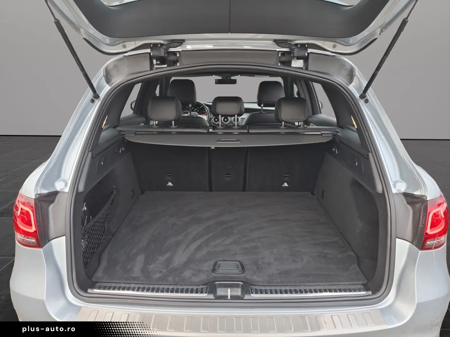 MERCEDES-BENZ GLC 300d AMG Line 4Matic