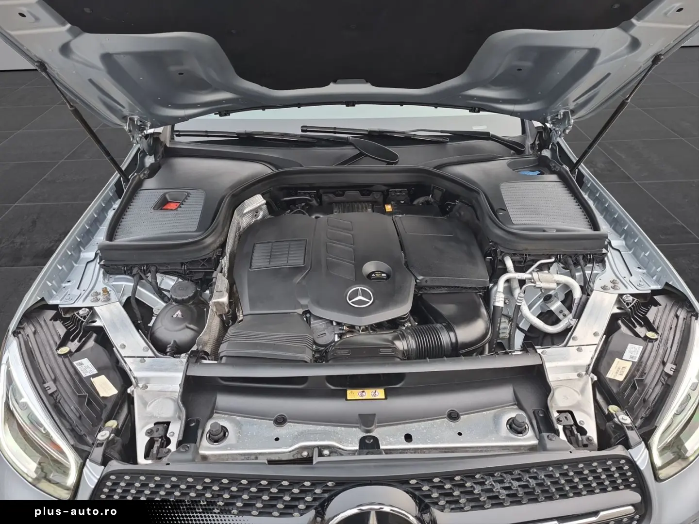 MERCEDES-BENZ GLC 300d AMG Line 4Matic