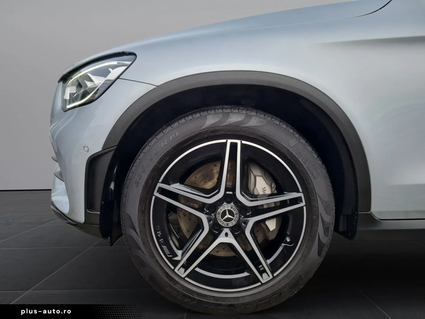 MERCEDES-BENZ GLC 300d AMG Line 4Matic