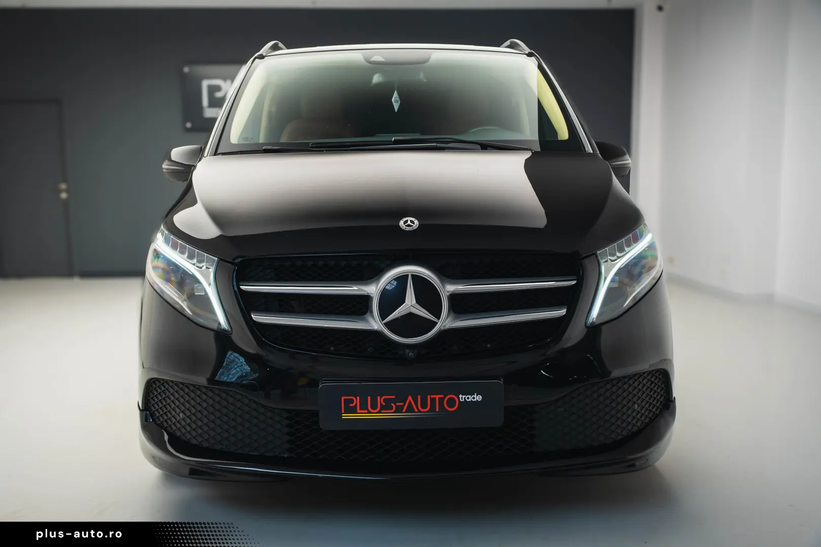 Mercedes Benz V300d PACHET VIP
