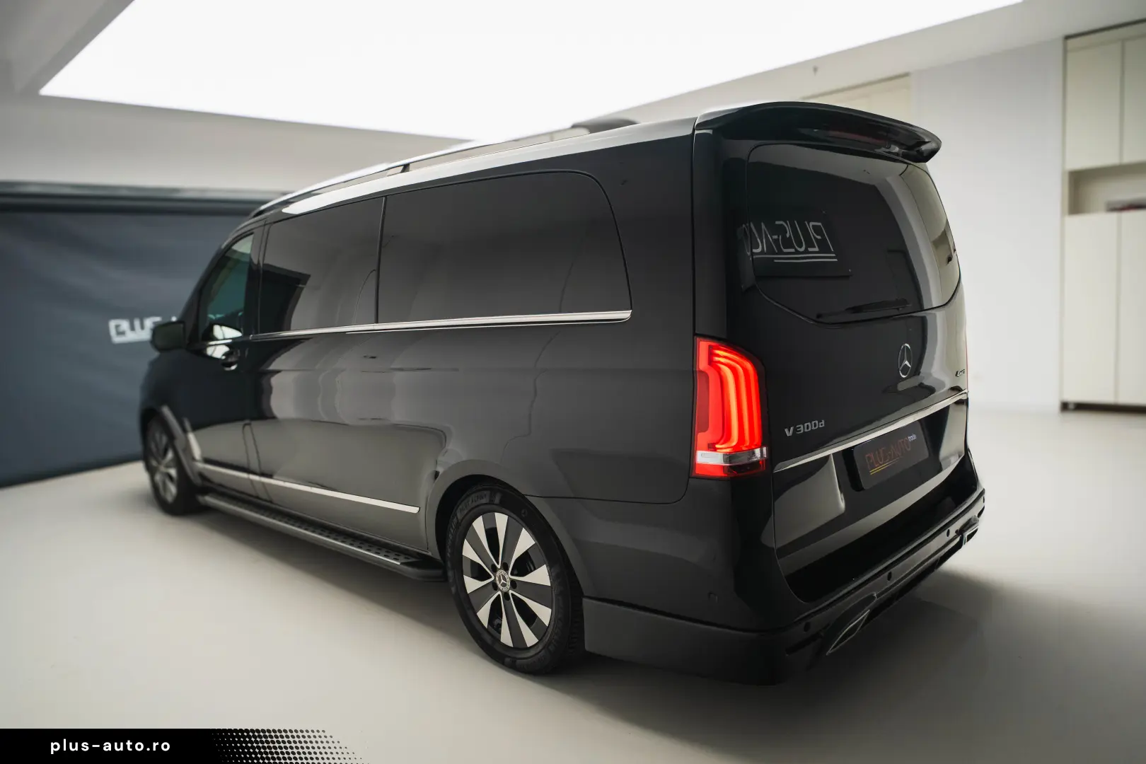 Mercedes Benz V300d PACHET VIP