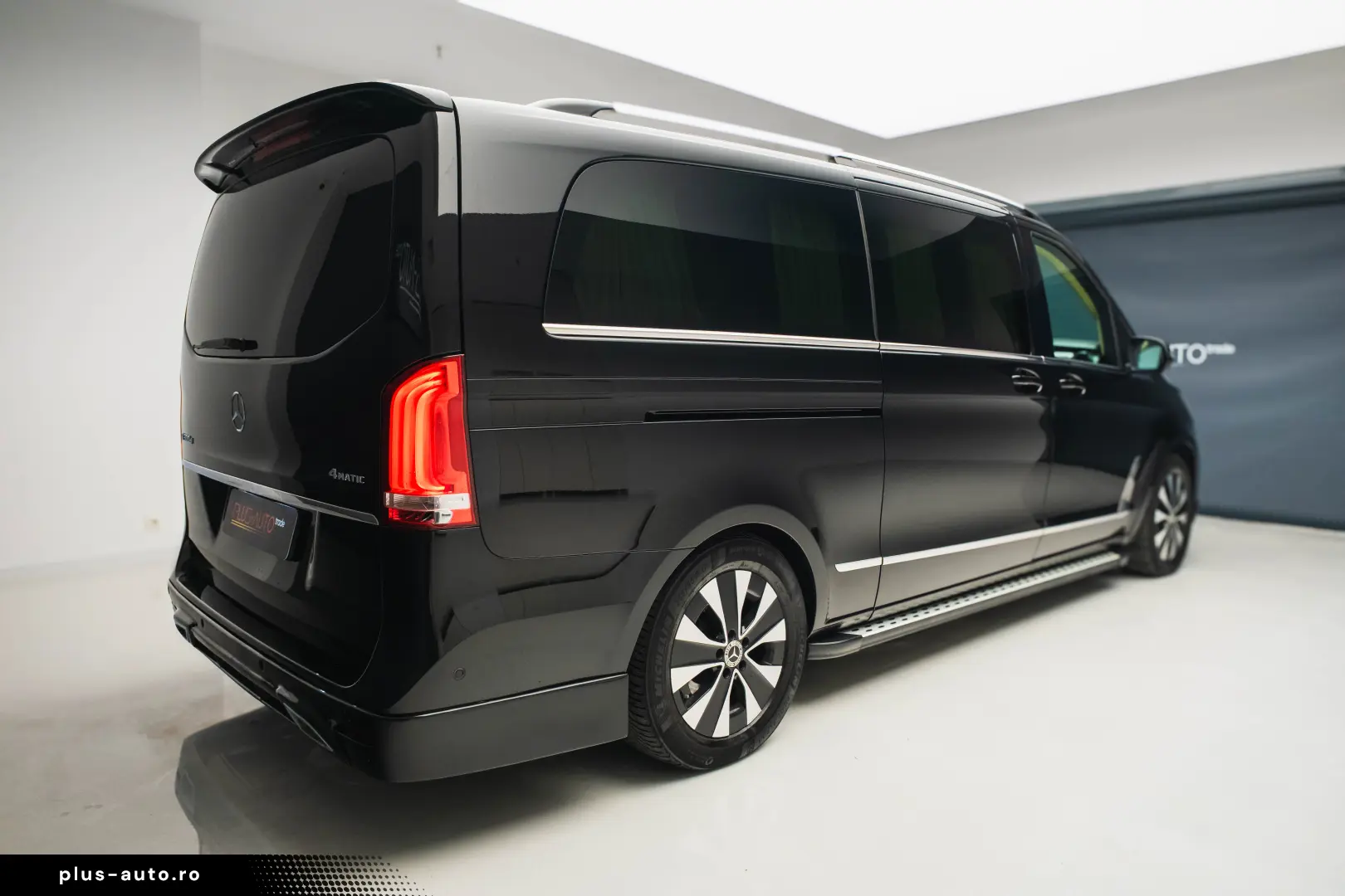 Mercedes Benz V300d PACHET VIP