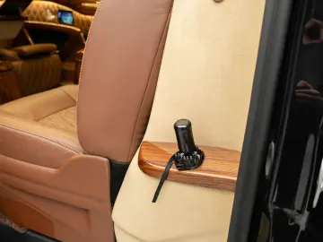 Mercedes Benz V300d PACHET VIP