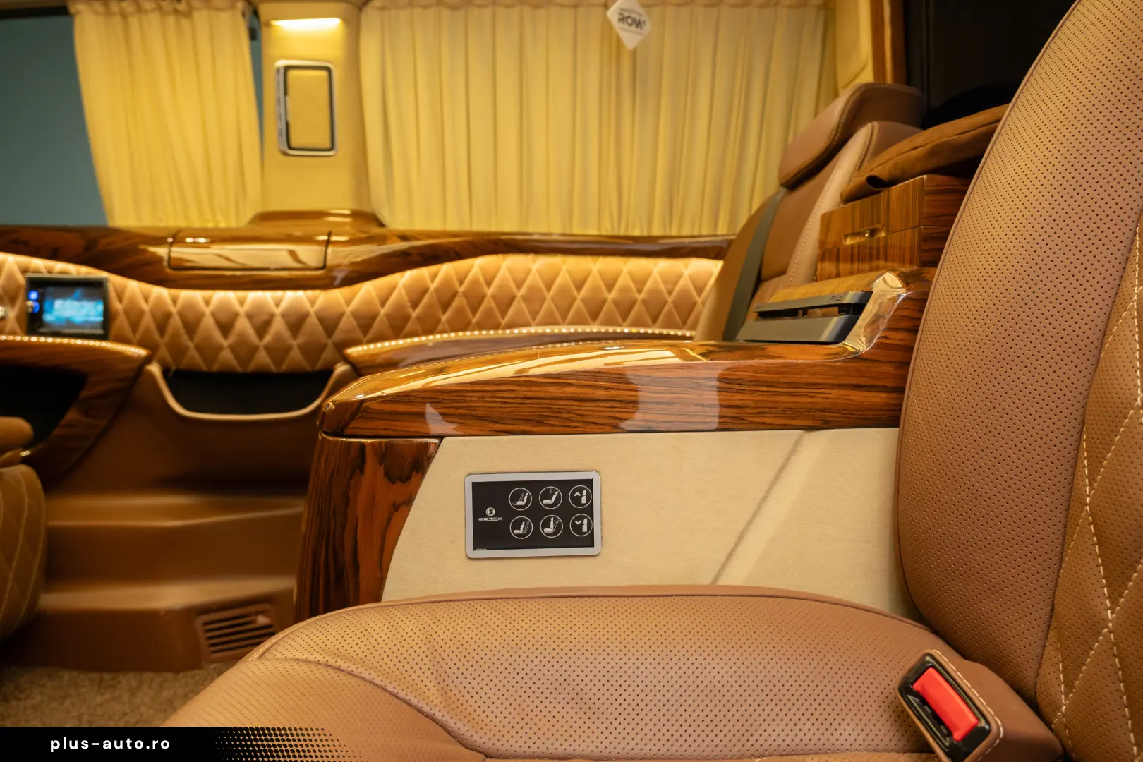 Mercedes Benz V300d PACHET VIP