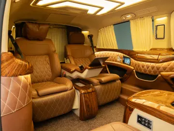 Mercedes Benz V300d PACHET VIP