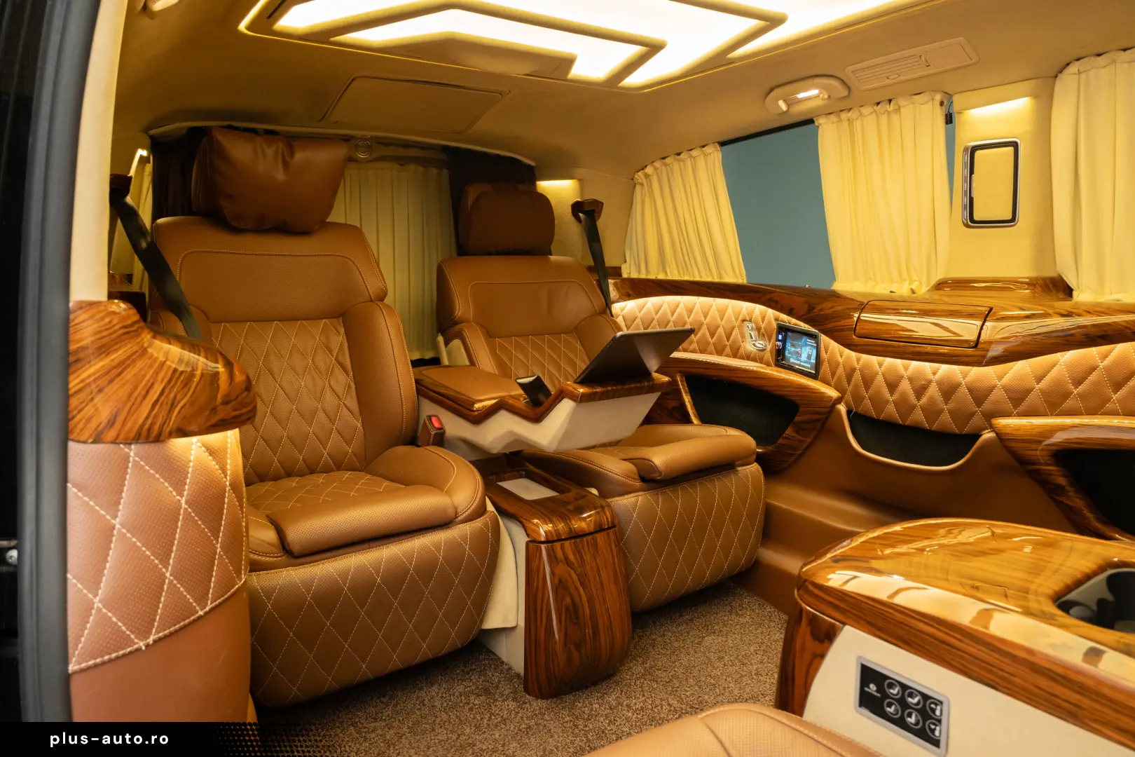 Mercedes Benz V300d PACHET VIP