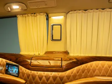 Mercedes Benz V300d PACHET VIP