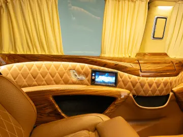 Mercedes Benz V300d PACHET VIP