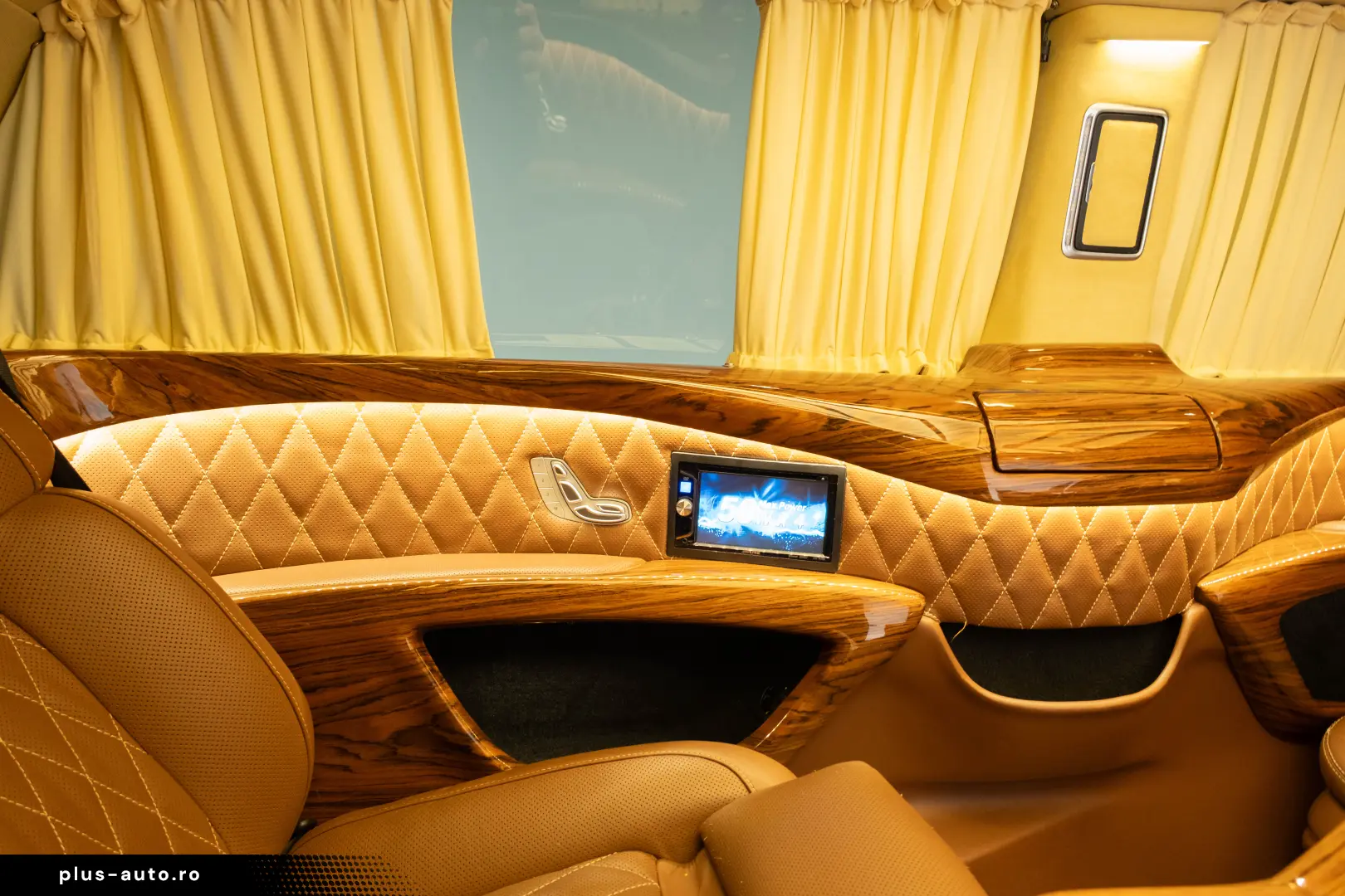 Mercedes Benz V300d PACHET VIP