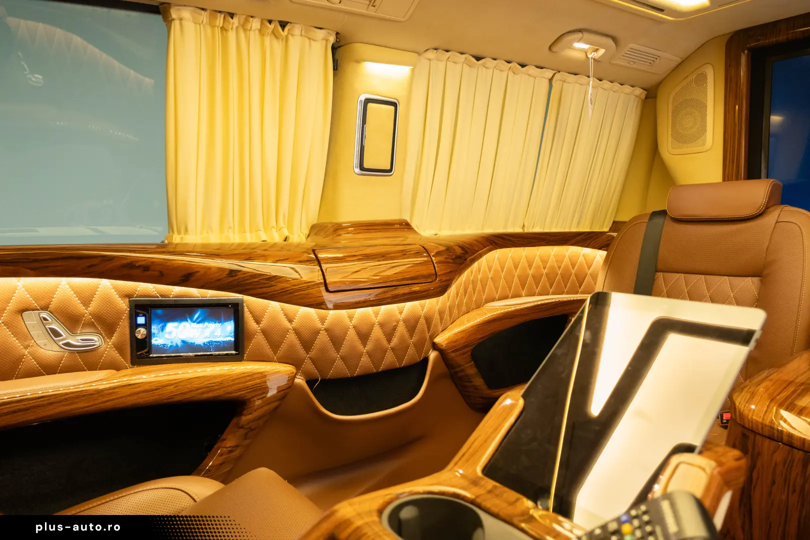 Mercedes Benz V300d PACHET VIP