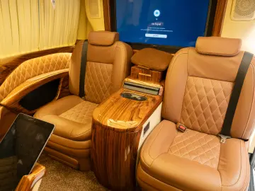 Mercedes Benz V300d PACHET VIP