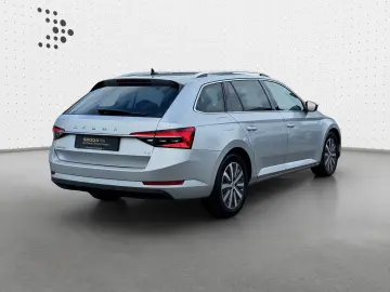 SKODA Superb iV Combi Style 1.4TSI  NAVI AHK Assist Al
