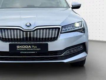SKODA Superb iV Combi Style 1.4TSI  NAVI AHK Assist Al