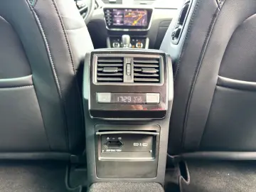 SKODA Superb iV Combi Style 1.4TSI  NAVI AHK Assist Al