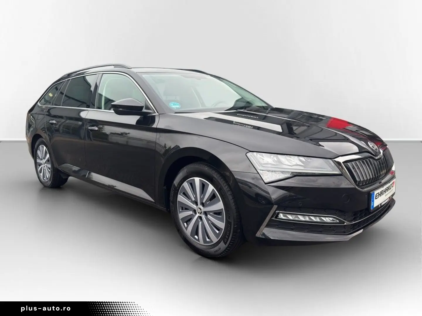 SKODA Superb Combi 1.4 TSI iV DSG Ambition DCC AHK LED