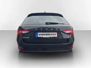 SKODA Superb Combi 1.4 TSI iV DSG Ambition DCC AHK LED