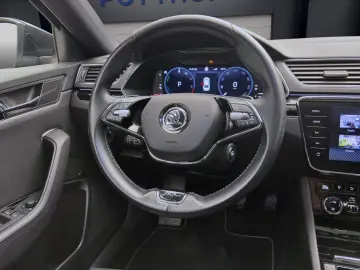 SKODA Superb 1.4 TSI DSG eHybrid L&K iV STDHZG SCHIEBE