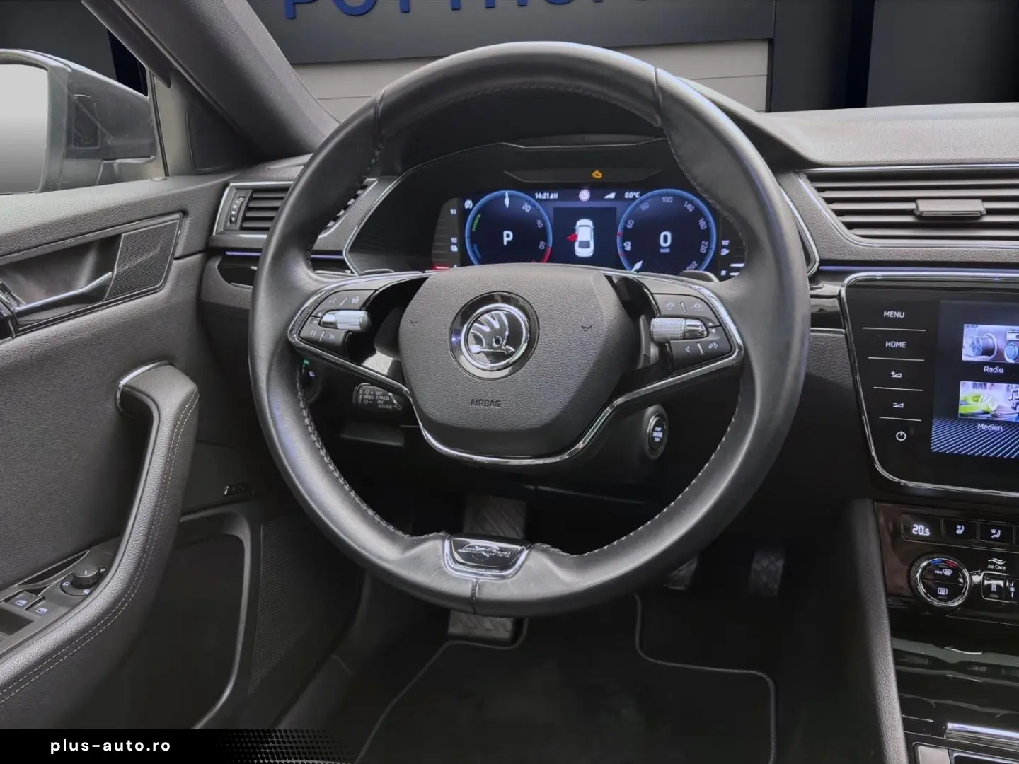 SKODA Superb 1.4 TSI DSG eHybrid L&K iV STDHZG SCHIEBE