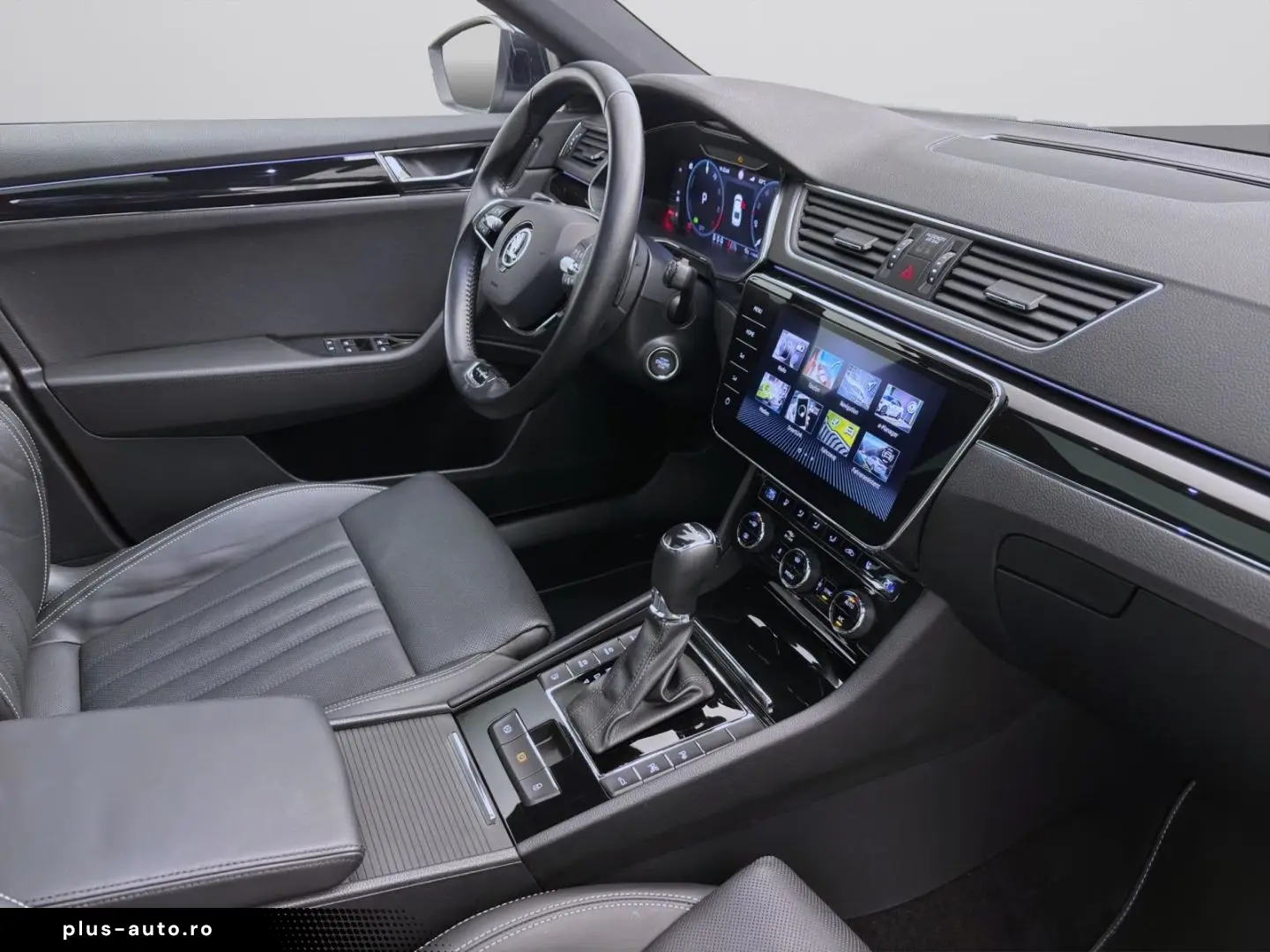 SKODA Superb 1.4 TSI DSG eHybrid L&K iV STDHZG SCHIEBE