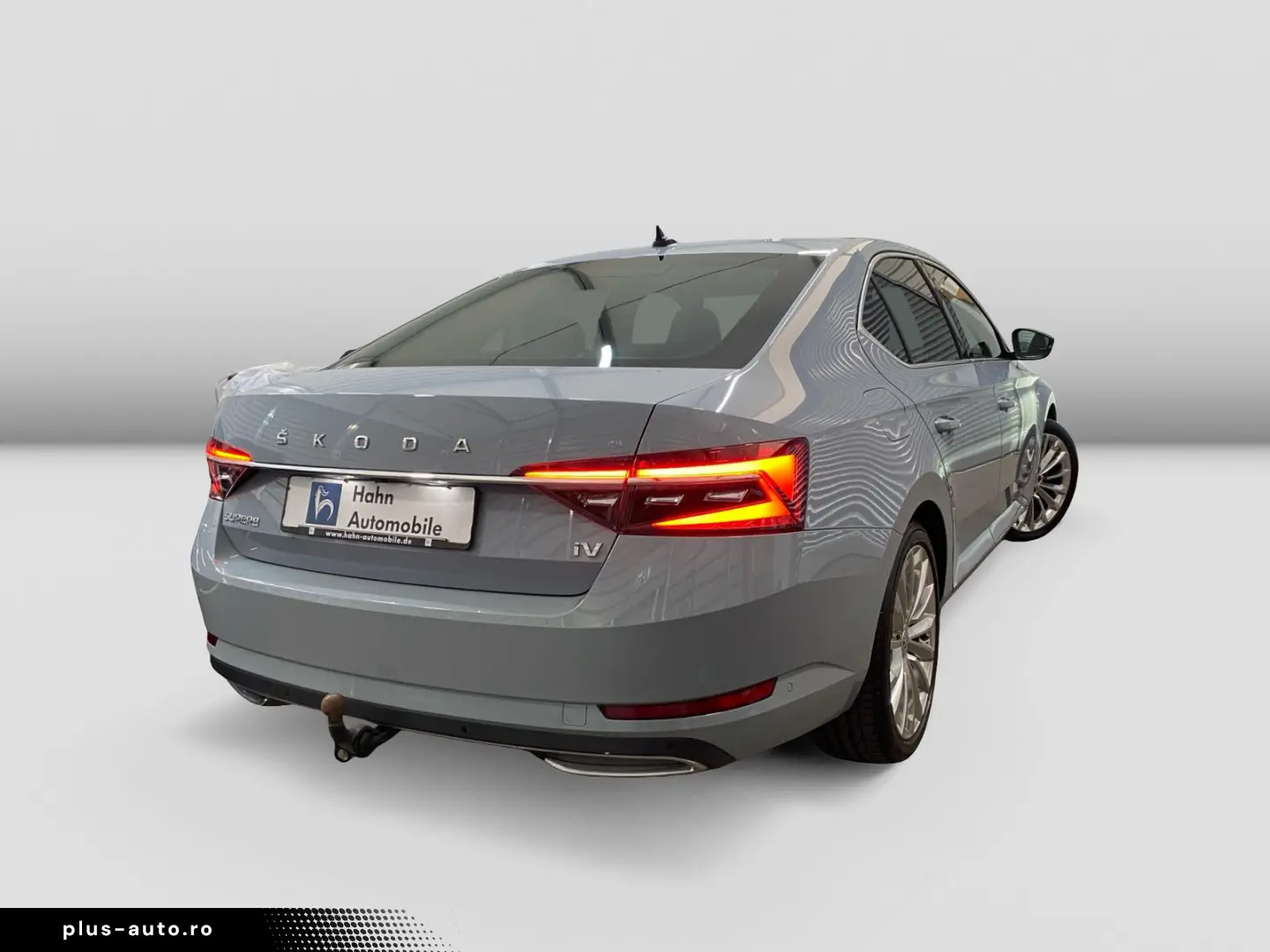 SKODA Superb 1.4TSI Hybrid DSG L&K iV DCC AHK Voll-LED