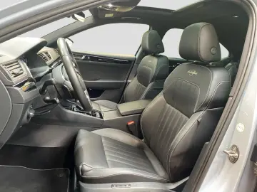 SKODA Superb 1.4TSI Hybrid DSG L&K iV DCC AHK Voll-LED